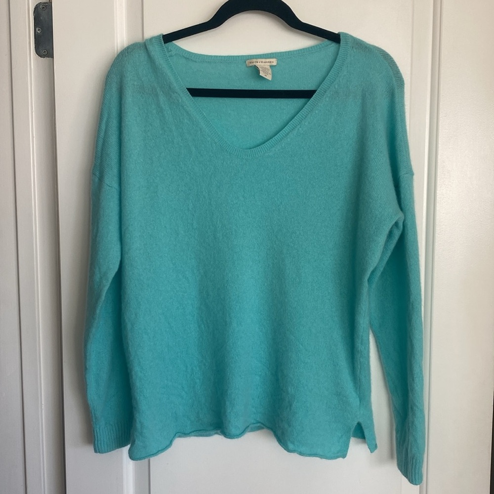 White + Warren 100% Cashmere Sweater Aqua Blue V-Neck Medium